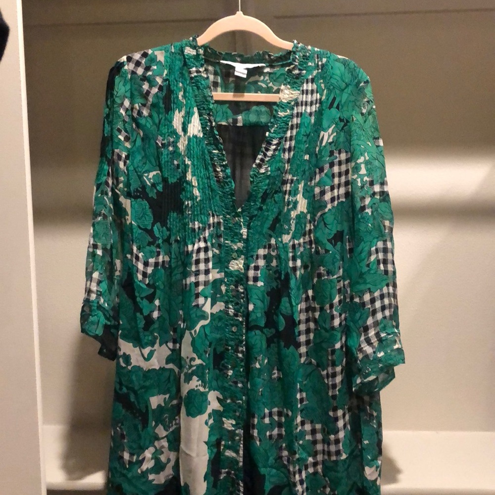 Diane von Furstenberg silk dress.